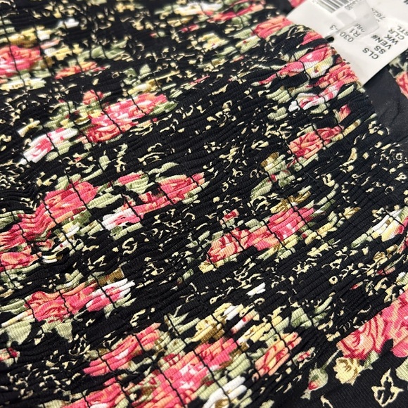 Floral Strapless Dress with Crinoline Under Skirt-M - Picture 8 of 9